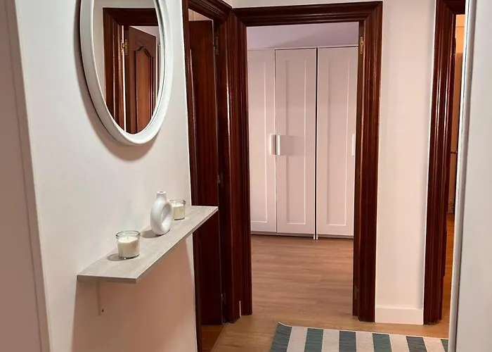 Comodo A 5 Minutos Del Centro Lägenhet